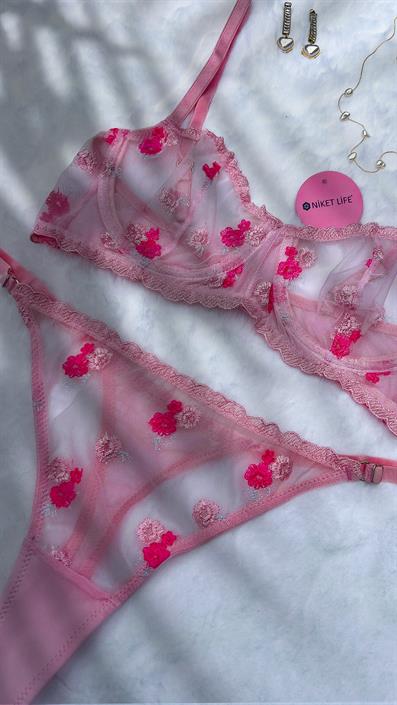 Underwire Floral Embroidered Bra Set PUDRA