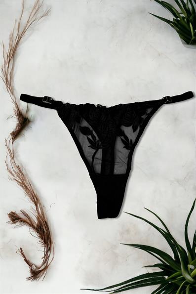 طقم حمالة صدر مطرزة من التول باللون الأسود