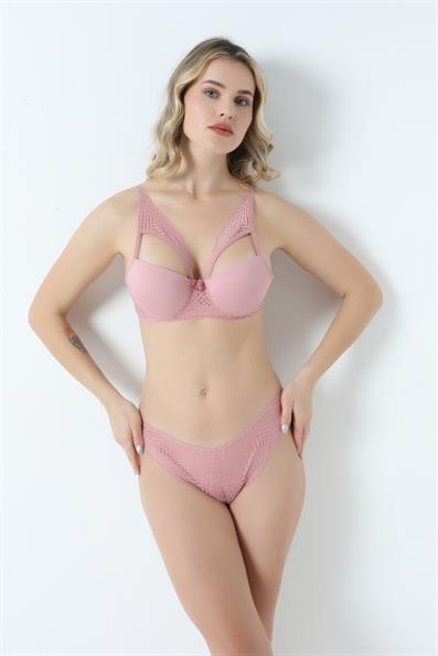 طقم حمالة صدر من الدانتيل بقصة منخفضة على شكل فراشة مبطنة من GÜL