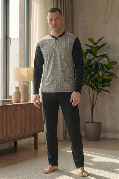Erkek Yakası İki Düğmeli Uzun Kol Jakarlı Penye Pijama Takımı
