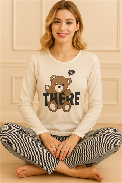 Kadın Ayıcık Baskılı ve  Sloganlı  Altı  Desenli Bisiklet Yaka Uzun Kol Altı Uzun Penye Pijama Takımı