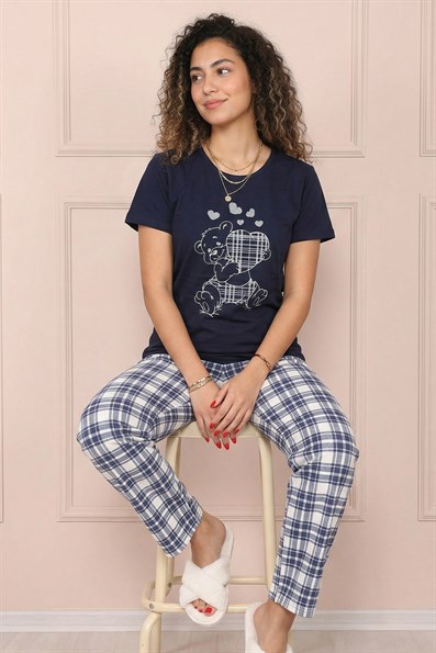 Kadın Ayıcık Desenli Altı Ekoseli Kısa Kol Altı Uzun Penye Pijama Takımı