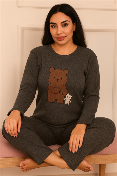Kadın Ayıcık İşlemeli ve Fitilli Bisiklet Yaka Uzun Kol Altı Uzun Pamuklu Pijama Takımı