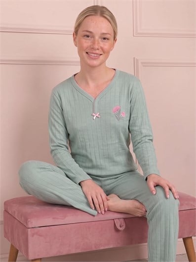 Kadın Çiçek İşlemeli Biye Yakalı Uzun Kol Altı Uzun Viskon Elegance Pijama Takımı