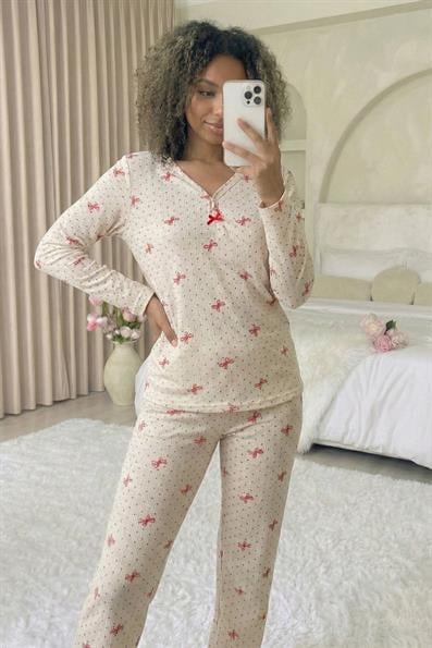 Kadın Fiyonk Desenli Fitilli Armut Yaka Uzun Kol Altı Uzun Pamuklu Pijama Takımı
