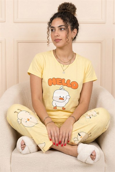 Kadın Hello Sloganlı ve Ördek Baskılı Penye Kısa Kol Pijama Takımı