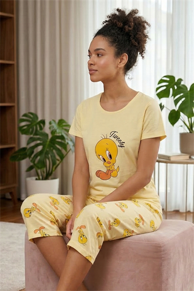Tweety Desenli Kısa Kol Altı Kapri  Pijama Takımı 