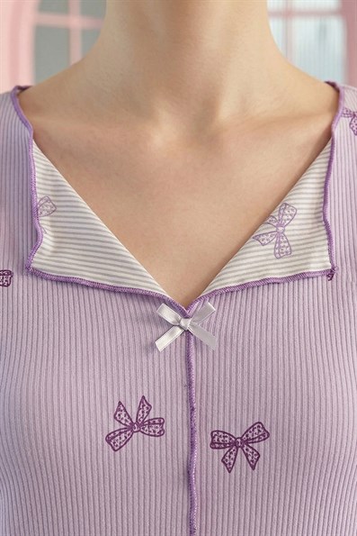 Kadın Minik Kurdele Desenli Biyeli V Yaka Kısa Kol Şortlu Serin Tutan Viskon Kaşkorse Pijama Takımı