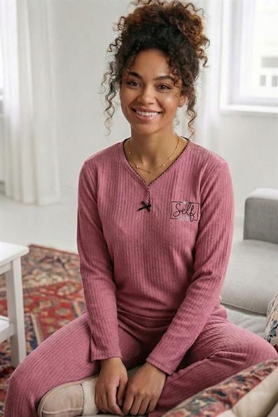 Kadın Self Love İşlemeli ve Fitilli Armut Yaka Uzun Kol Altı Uzun Pamuklu Pijama Takımı