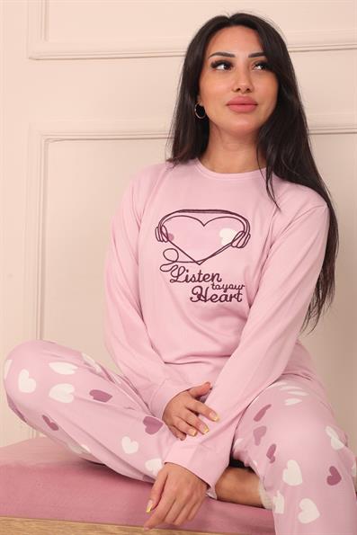 Kadın Sloganlı Kalp Desenli ve Altı Kalp Desenli Termal Pijama Takımı