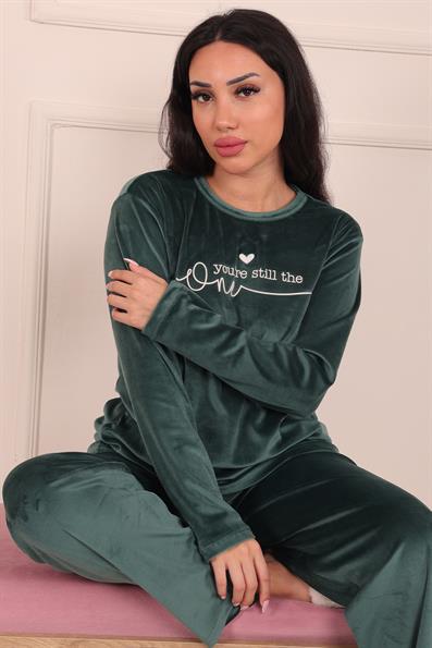 Kadın Sloganlı Uzun Kollu Kadife Pijama Takımı