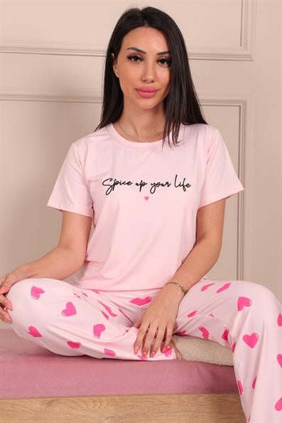Kadın Sloganlı ve Kalp Desenli Bisiklet Yaka Kısa Kol Altı Uzun Pijama Takımı Pembe