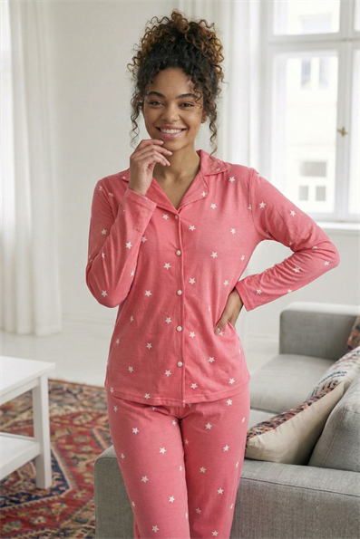Kadın Yıldız  Desenli Önü Düğmeli Uzun Kol Altı Uzun Süet Pijama Takımı