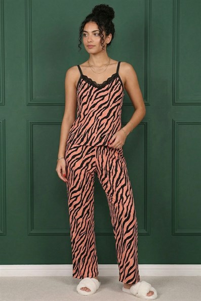 Kadın Zebra Desenli Dantelli İp Askılı Altı Uzun Pegasus Pijama Takımı