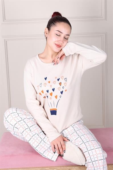 Kalp Desenli Uzun Kolllu İnterlok Pijama Takımı BEJ