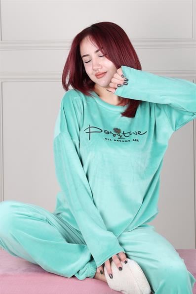 Positive Sloganlı Kadife Pijama Takımı MİNT