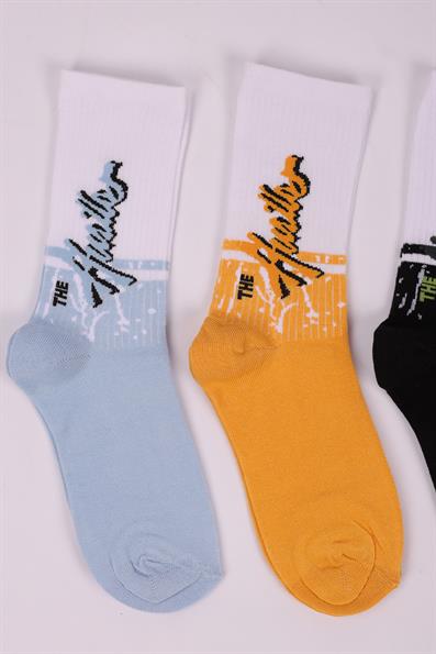 مجموعة من 4 جوارب للأولاد بشعار ASORTI