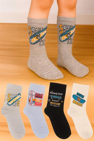 مجموعة من 4 جوارب للأولاد بشعار ASORTI