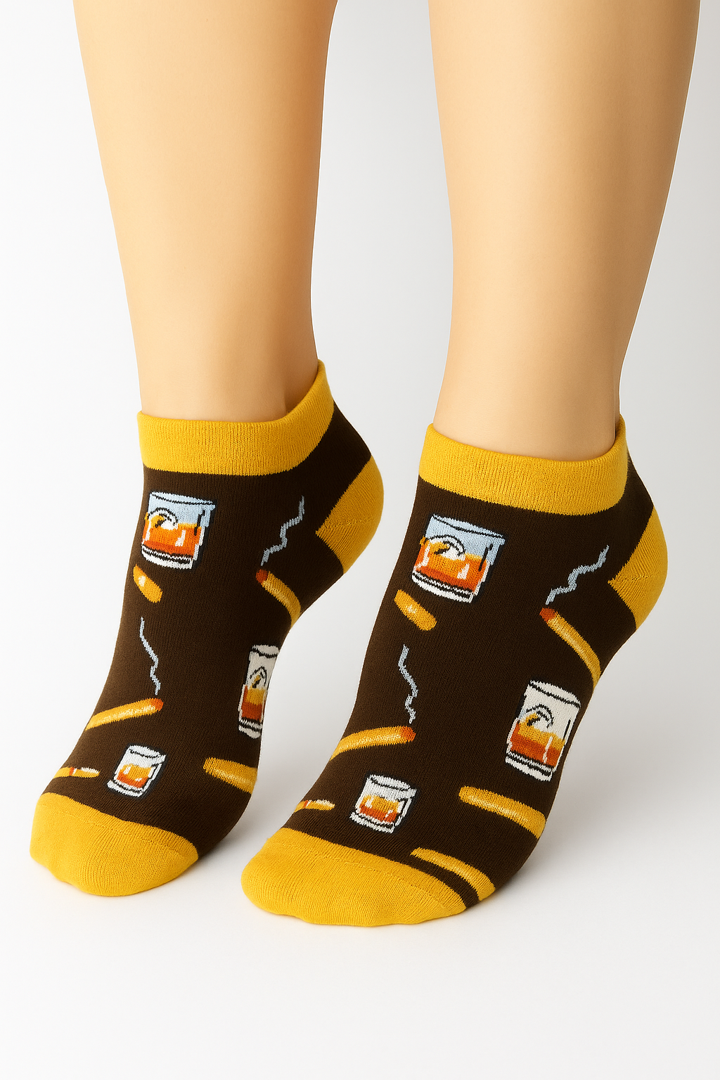 جوارب منقوشة، جوارب، تبغ القهوة والكحول