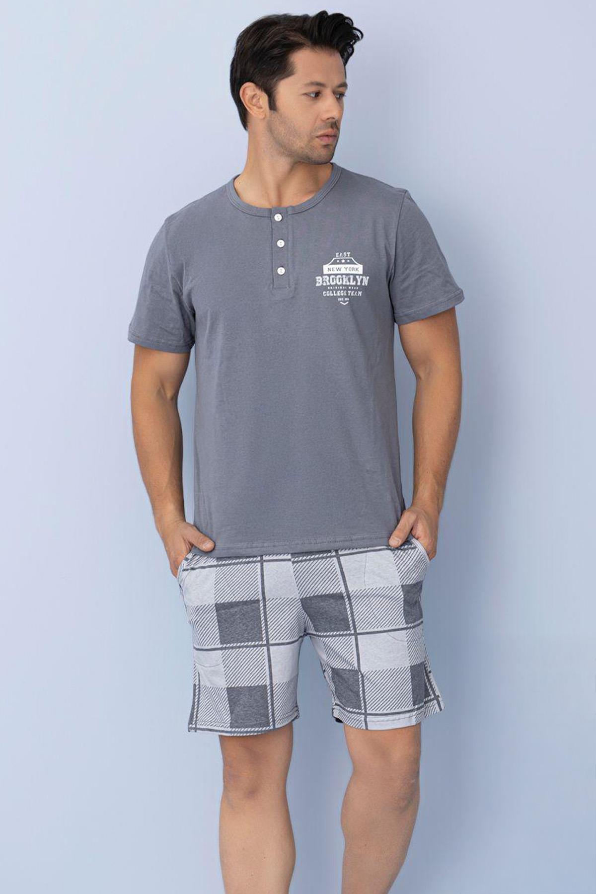 Erkek Üstü Baskılı Altı Ekose Desenli  Kısa Kol Şortlu Pijama Takımı Gri
