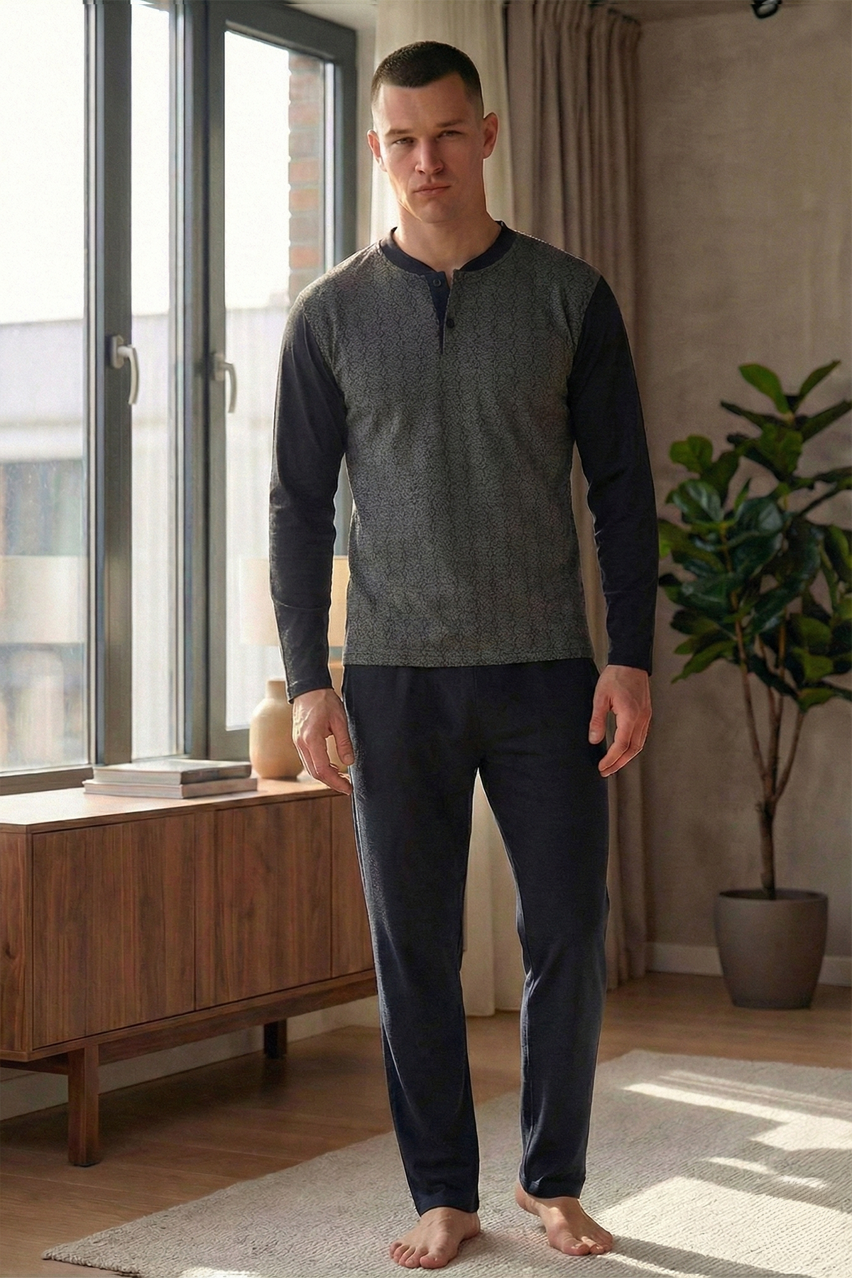 Erkek Yakası İki Düğmeli Uzun Kol Jakarlı Penye Pijama Takımı