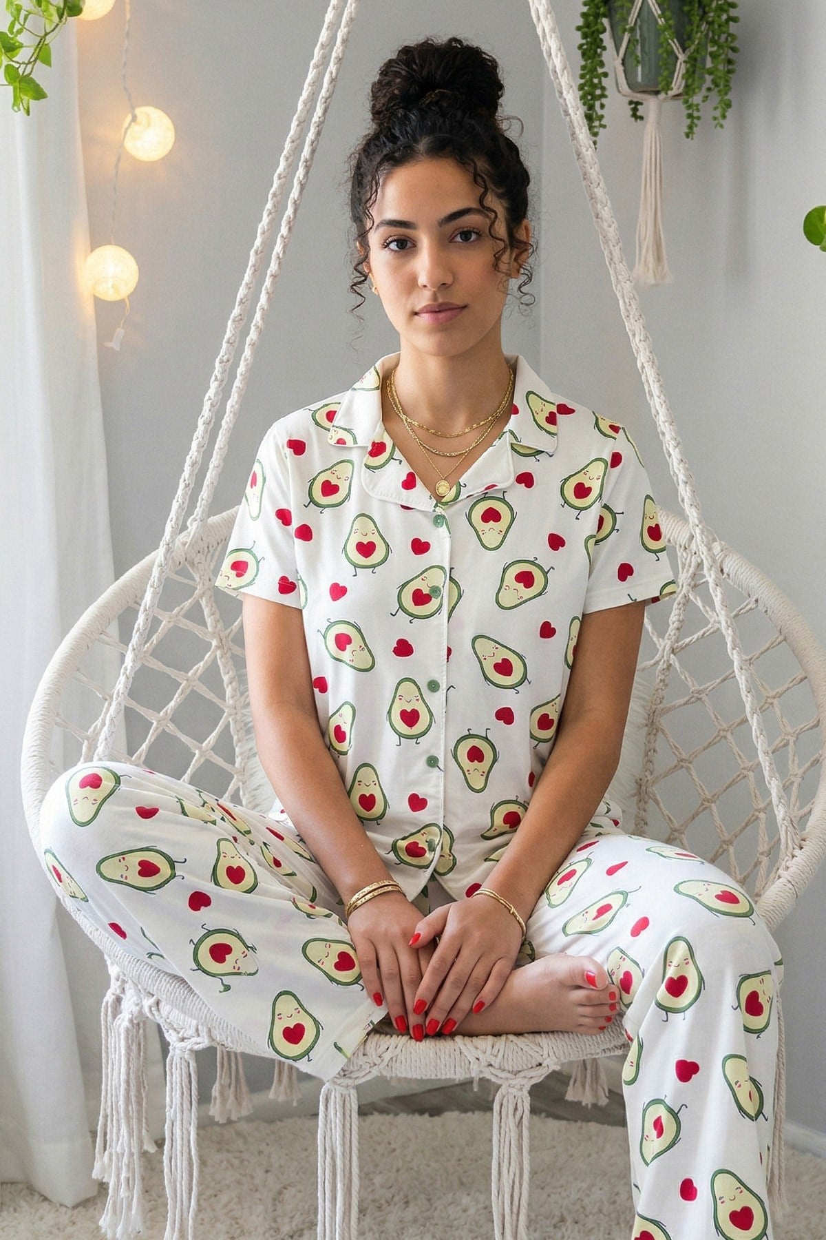 Kadın Avokado Desenli Gömlek Yaka Kısa Kol Altı Uzun Serin Tutan Milan Kumaş Pijama Takımı