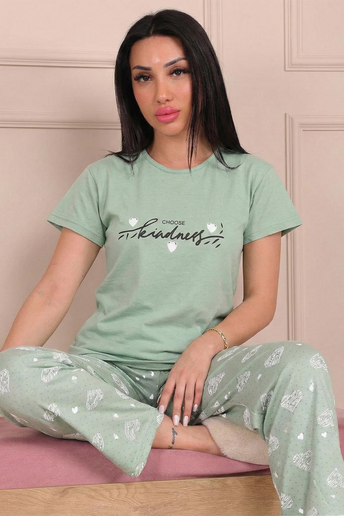 Kadın Choose Yazılı ve Altı Kalp Desenli Penye Kısa Kollu Pijama Takımı