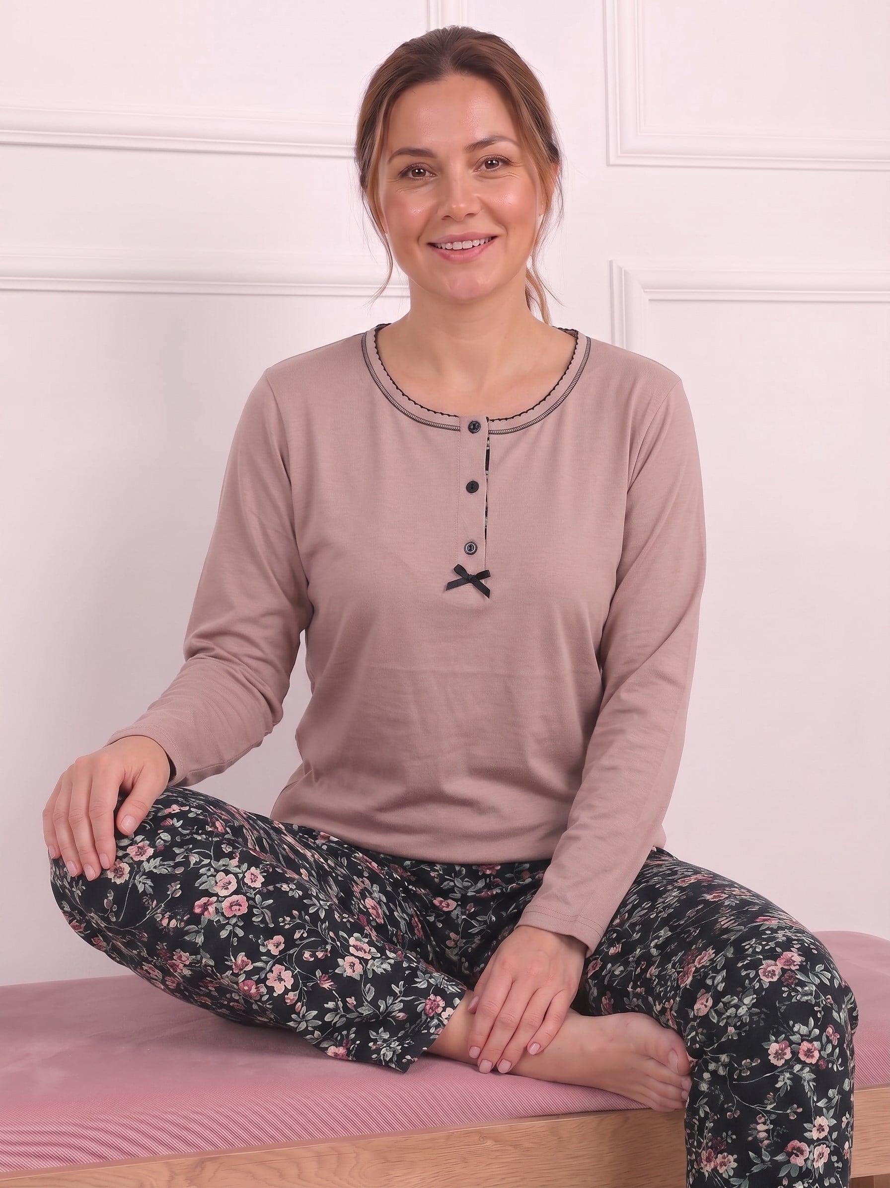 Kadın Çiçek Desenli Bisiklet Yaka Uzun Kol Altı Uzun Bambu Pijama Takımı