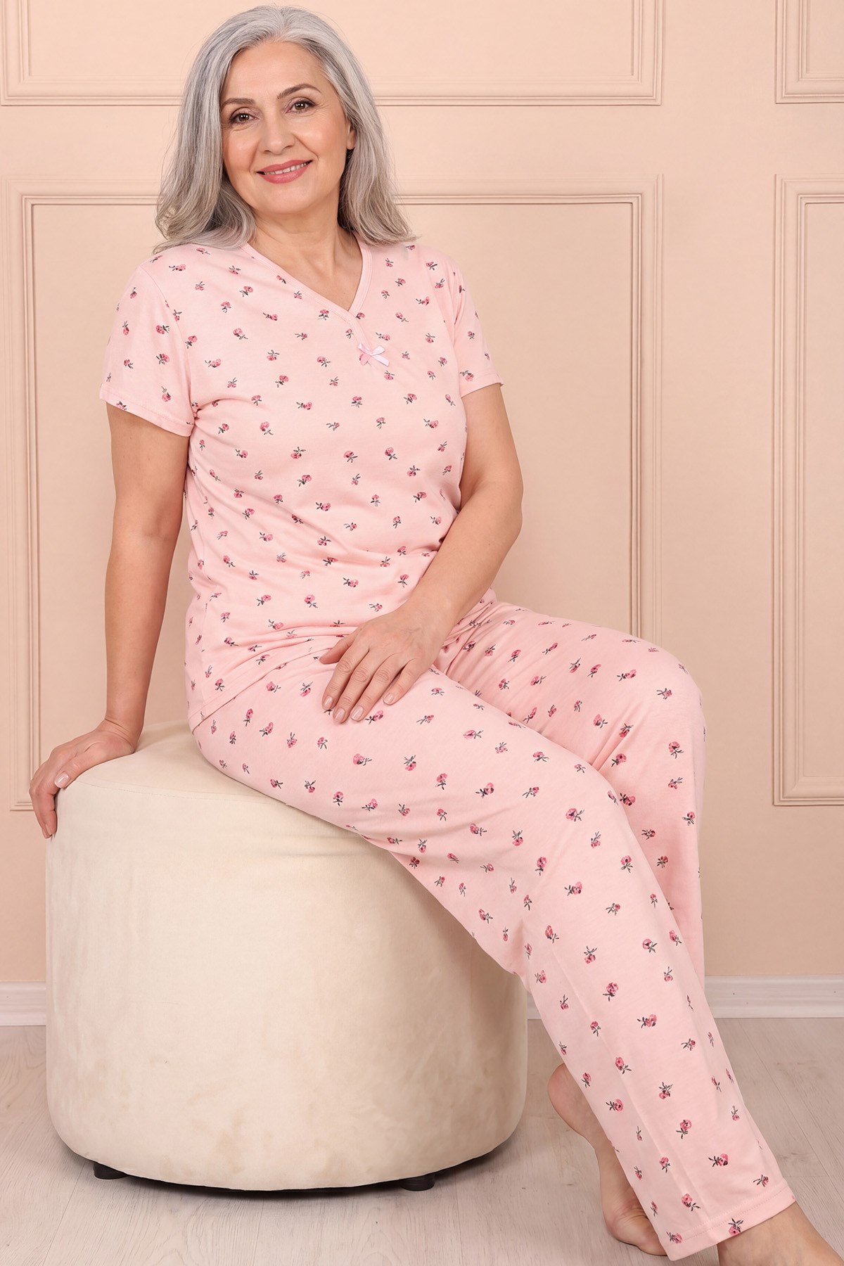 Kadın Desenli Biye Yakalı Kısa Kol Altı Uzun Penye Anne  Pijama Takım