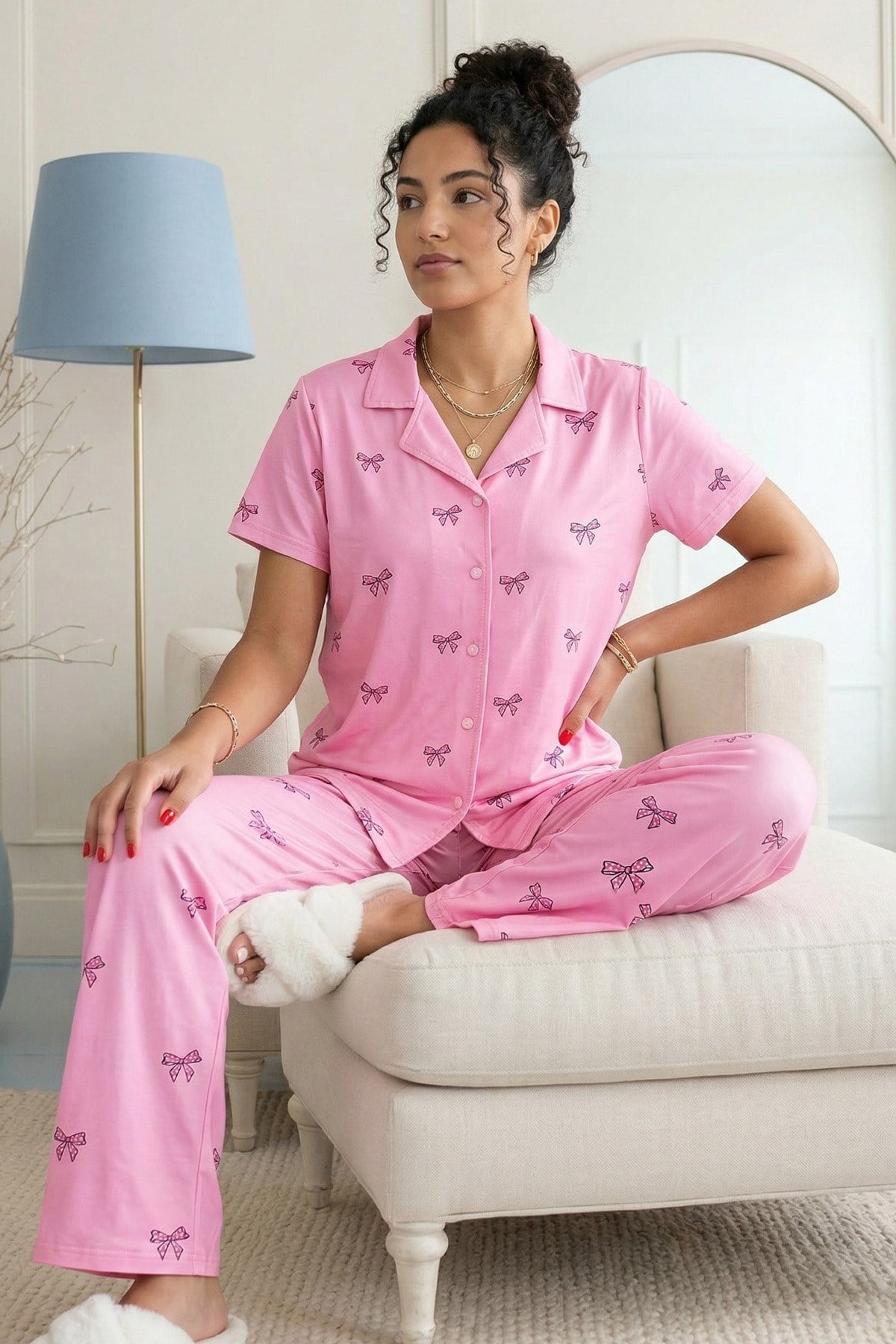 Kadın Kurdele Desenli Gömlek Yaka Kısa Kol Altı Uzun Serin Tutan Milan Kumaş Pijama Takımı