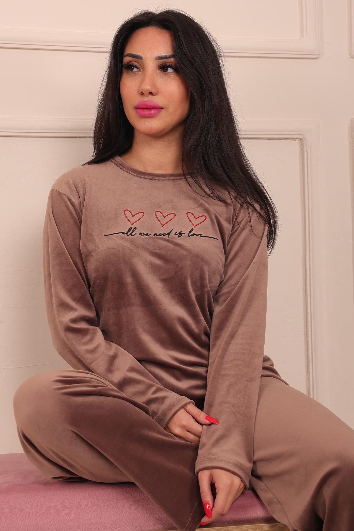 Kadın Remember To Sloganlı Uzun Kollu Kadife Pijama Takımı