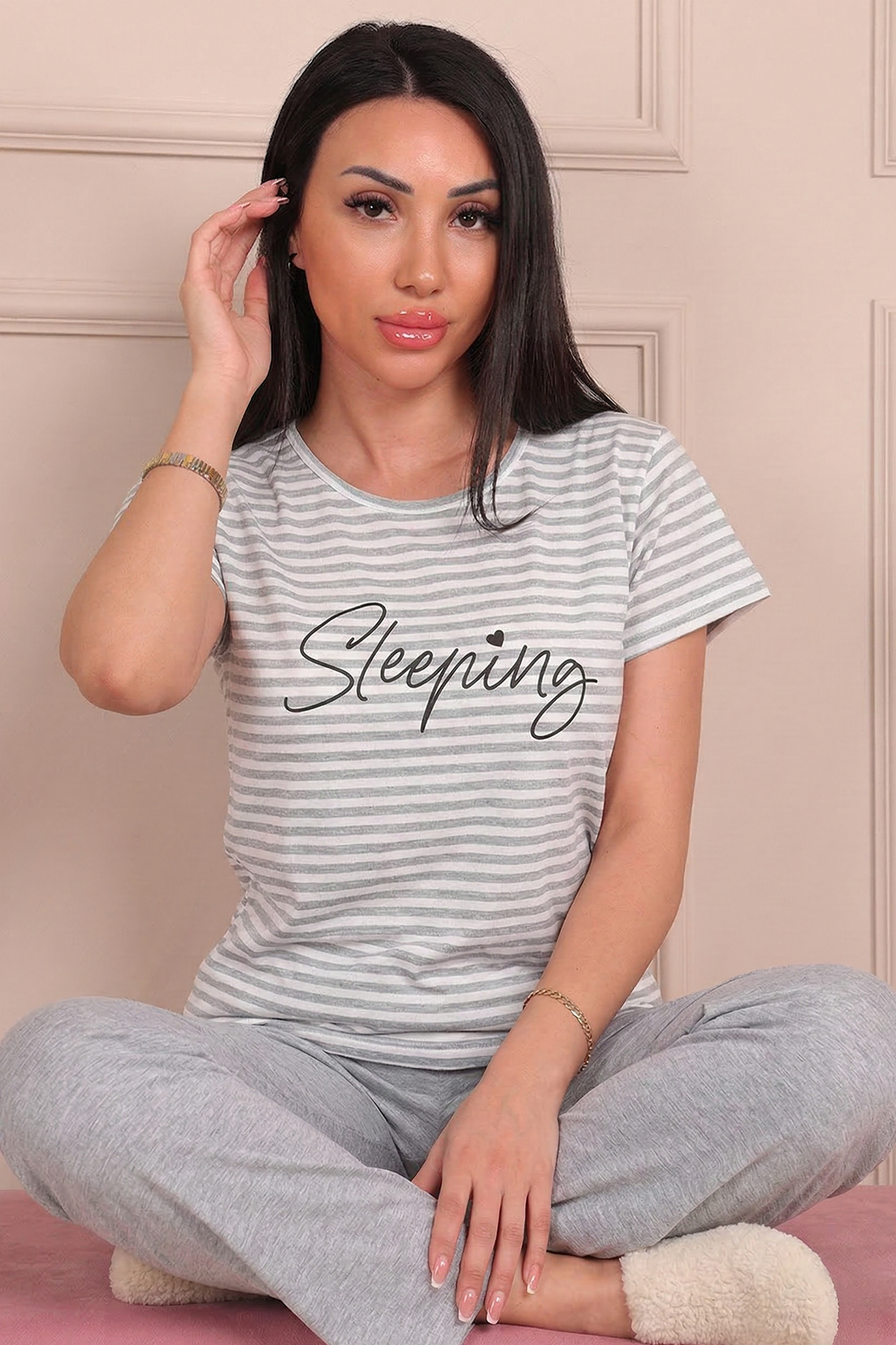 Kadın Sleeping Sloganlı Kısa Kollu Pijama Takımı