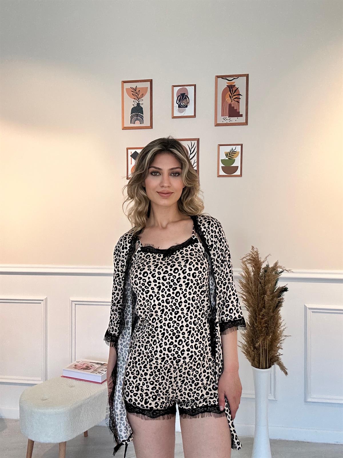 Berrak Kadın Leopar Empirme Şortlu Takım 2751 main image 0
