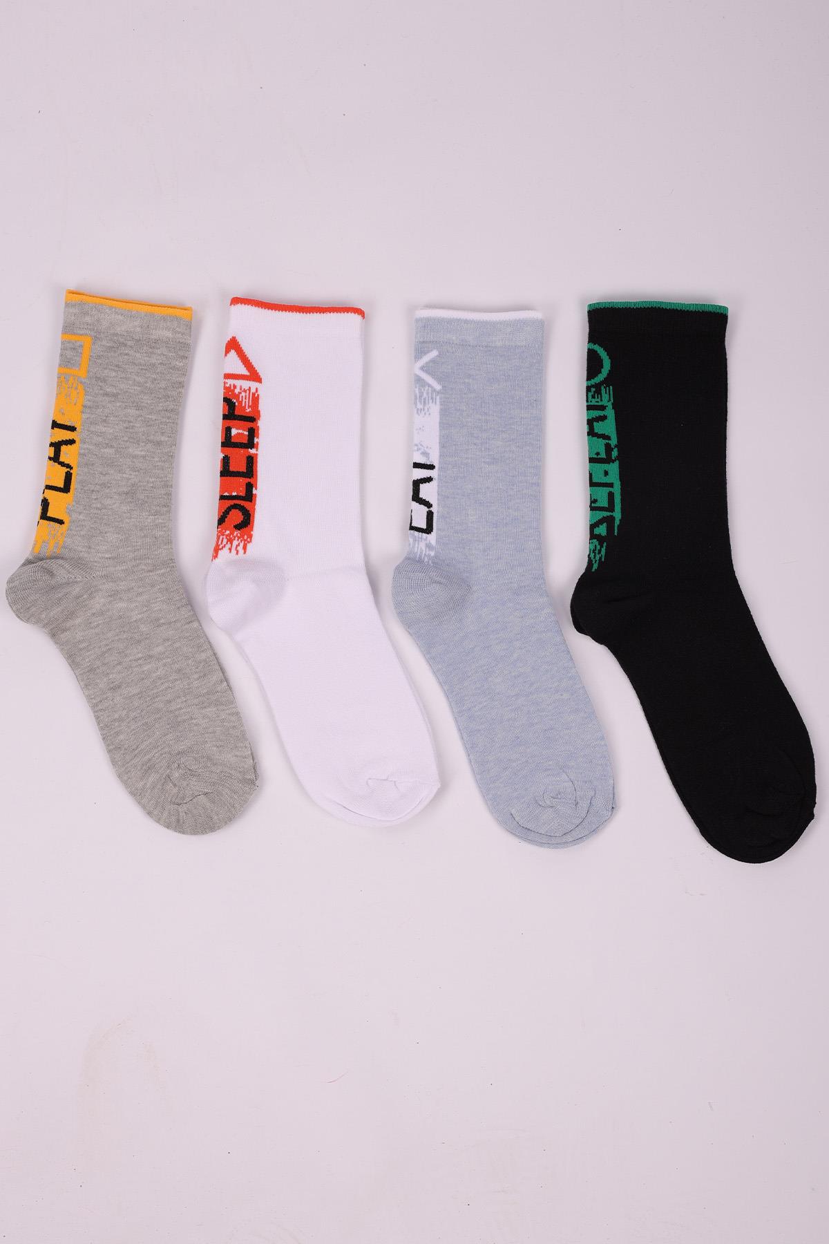 مجموعة من 4 جوارب للأولاد مع نص شعار ASORTI