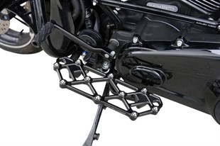 ARLEN NESS FLOORBOARD  - AYAK BORDU  DRIVER DIAMOND ALL BLACK KOD: 16211213