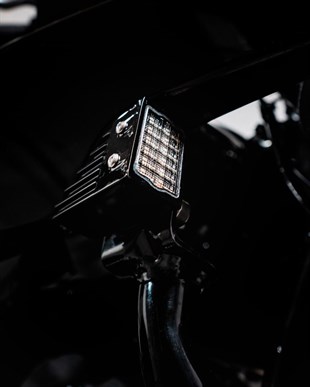 CUSTOM DYNAMICS LIGHT FRONT TURN SIGNAL LED GL KOD:20202216