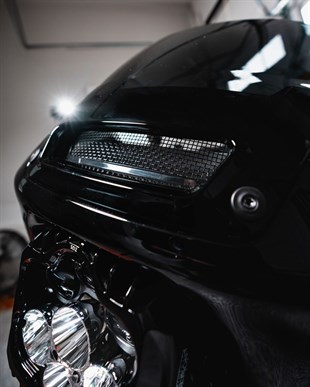 CUSTOM DYNAMICS LOW RIDER ST DECORATIVE FAIRIN KOD:23500595