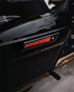 CUSTOM DYNAMICS SADDLEBAG LATCH LED FOR 14-23  KOD:20402476