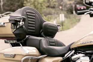 MUSTANG BACKRET RPAK DELUXE 14-19 KOD: 08220247