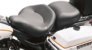 MUSTANG PASSENGER - FLHP/FLHTP 83-UP - KOD: 08050040