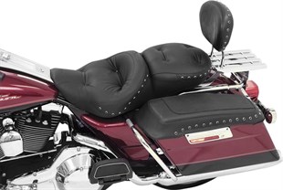 MUSTANG REGAL WIDE RK 97-07 STUDS KOD: 08050038