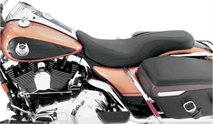MUSTANG SEAT DAYTRIPPER 08-20 FL KOD: 08010448