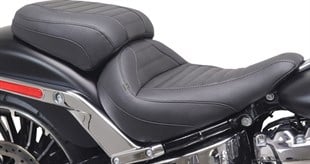 MUSTANG SEAT REAR STANDARD TOURING BRE KOD: 08021660