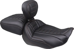 MUSTANG SEAT SOLO DELUXE TOUR W/DBR MA KOD: 08012161