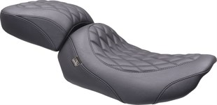 MUSTANG SEAT SOLO WIDE TRIPPER - CVO 2 KOD: 08012014