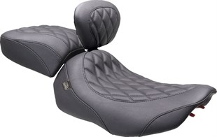 MUSTANG SEAT SOLO WIDE TRIPPER - CVO 2 KOD: 08012014