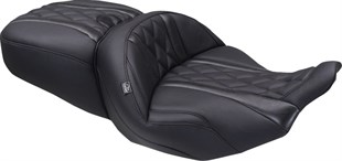 MUSTANG SEAT SUPER TOURING 2UP - CVO 2 KOD: 08012127