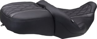 MUSTANG SEAT SUPER TOURING 2UP - CVO 2 KOD: 08012127