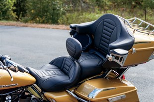 MUSTANG SEAT SUPER TOURING ONE-PIECE - KOD: 08010962