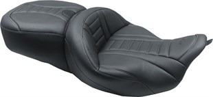 MUSTANG SEAT SUPR TOUR BLK W/GNM KOD: 08011375